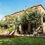 La Roca Casa del Lago